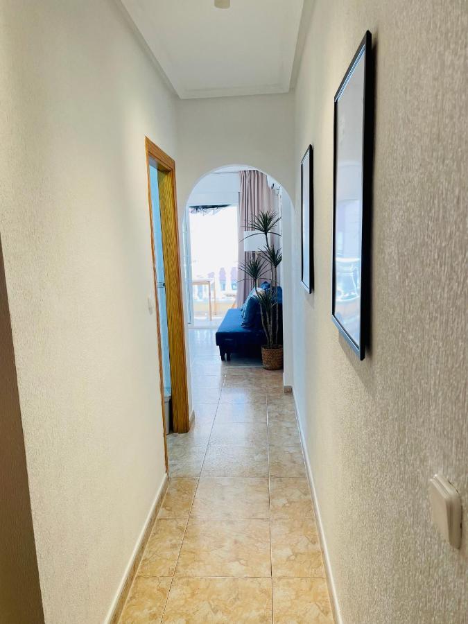 El Papagayo Apartment 2 Mins Walking To The Beach トレビエハ エクステリア 写真
